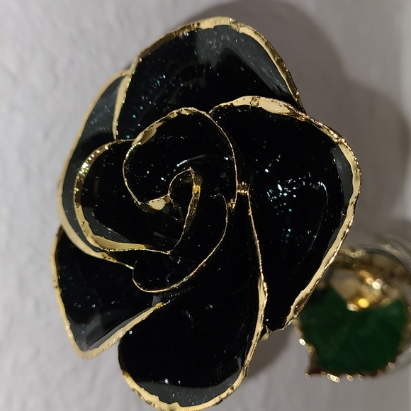 Steven Singer Accents Steven Singer 24 Karat Gold Dipped Rose